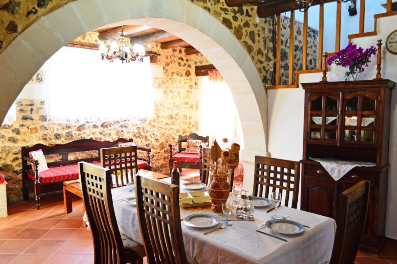 Aretaki Villas Astrátigos Екстериор снимка