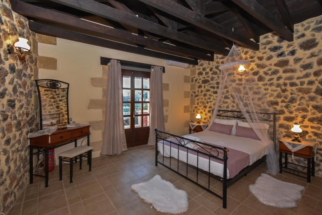 Aretaki Villas Astrátigos Екстериор снимка