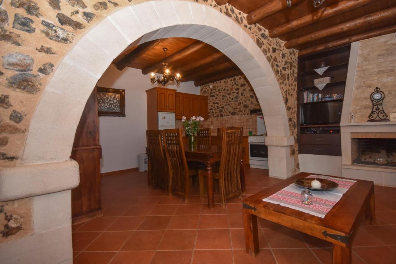 Aretaki Villas Astrátigos Екстериор снимка