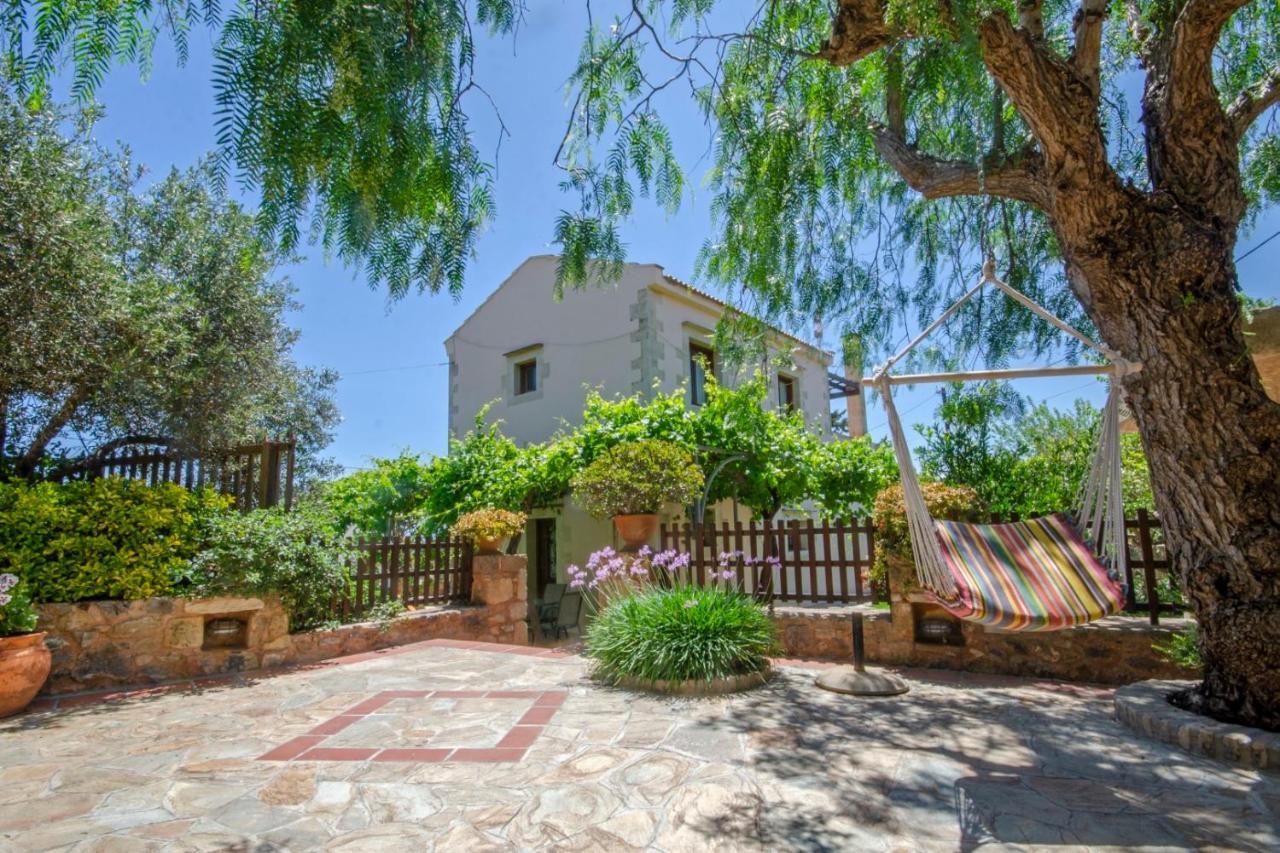 Aretaki Villas Astrátigos Екстериор снимка