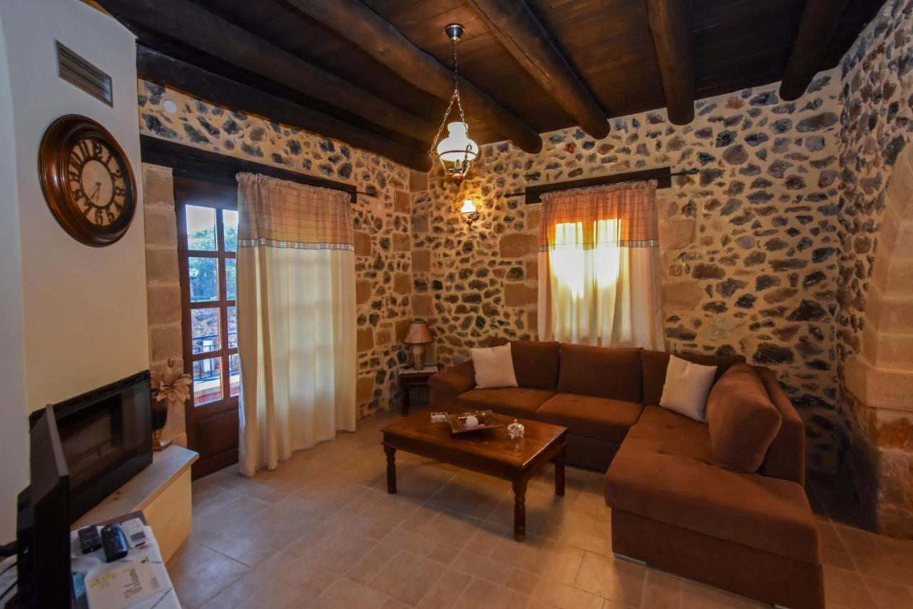 Aretaki Villas Astrátigos Екстериор снимка