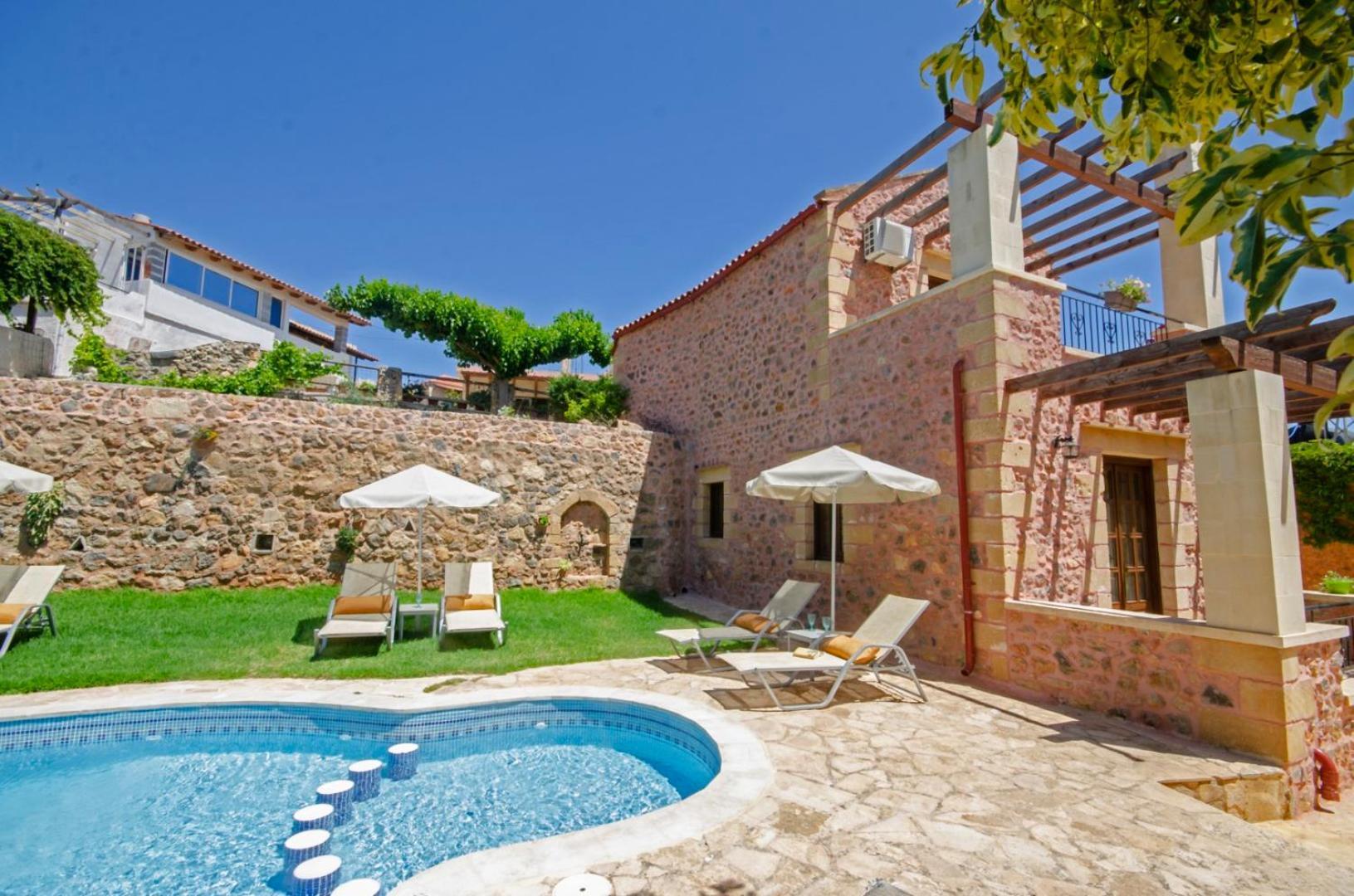 Aretaki Villas Astrátigos Екстериор снимка